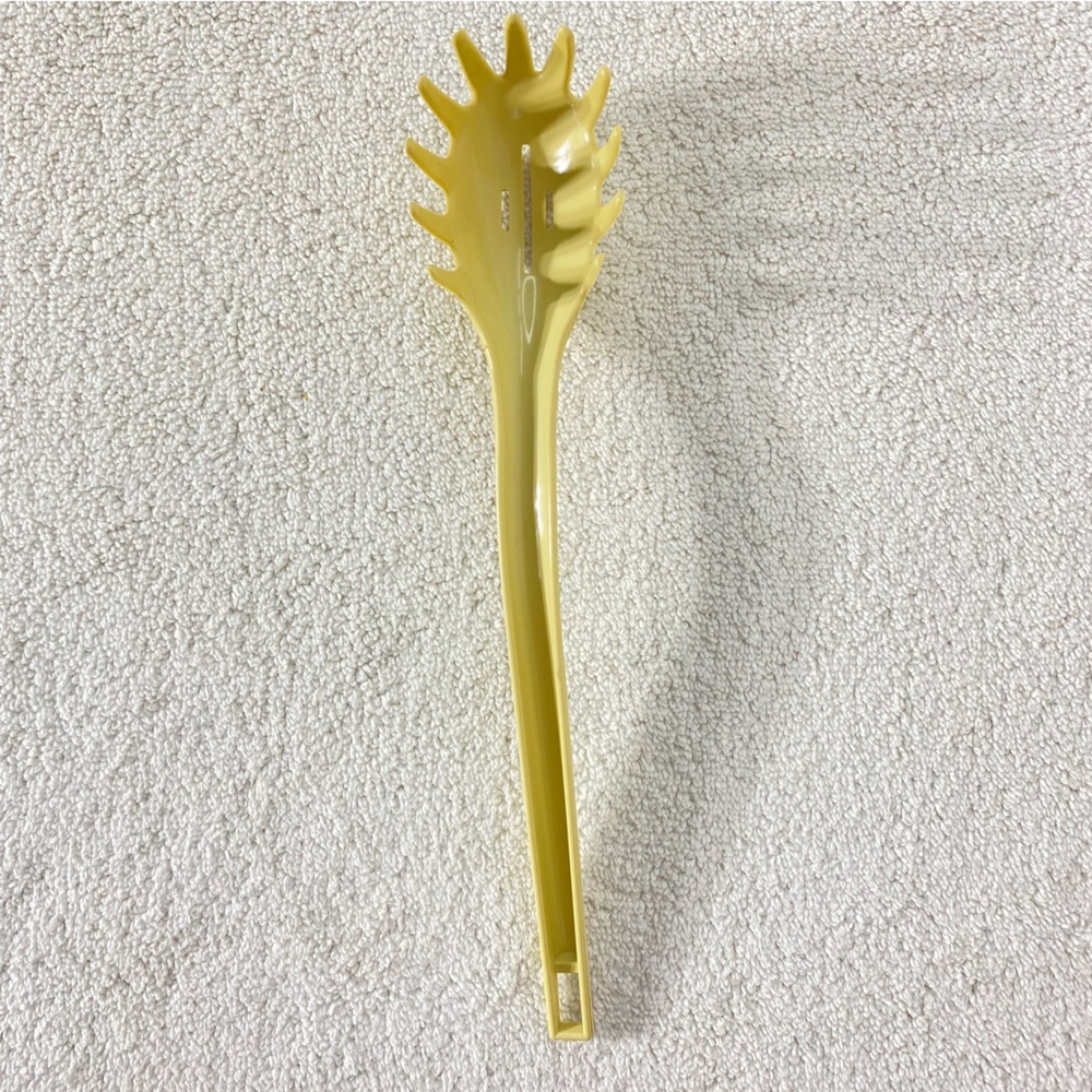 Vintage Androck Canada Yellow Melamine Pasta Cooking Spoon Serving Spoon